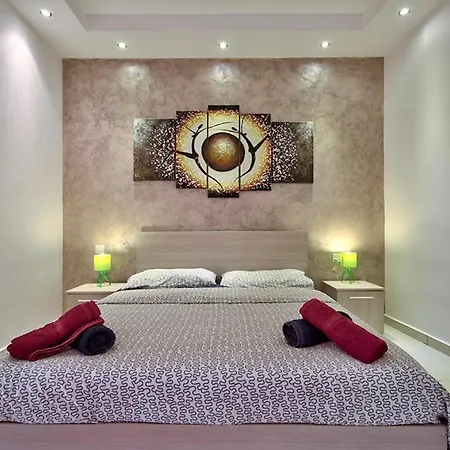 Seaviews With Jacuzzi Apartment Sliema